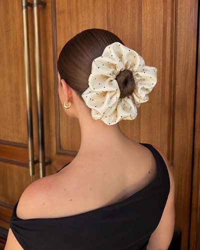 SCRUNCHIES GRANDES PREMIUM SEDA LUNARES X DOCENA