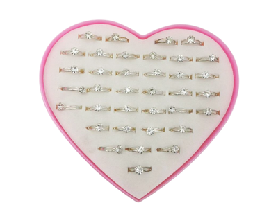 ANILLOS INFANTIL CON STRASS X 36 PCS ESTUCHE CORAZON