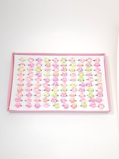 ANILLOS INFANTIL CON APLIQUE X 100 PCS CAJA