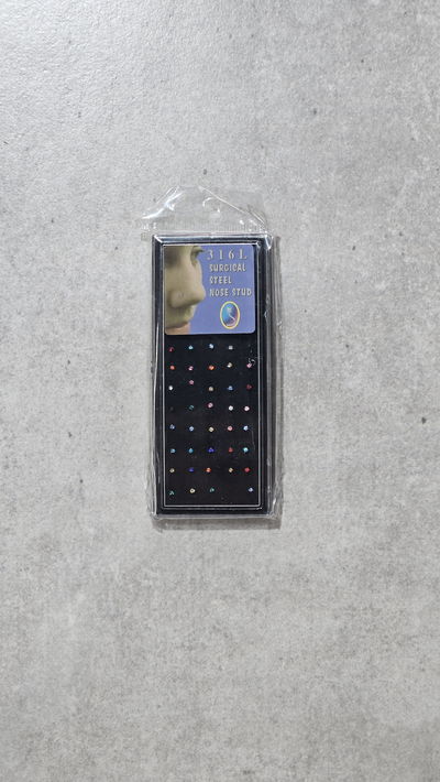 AROS X 40 PCS HIPOALARGENICO CURVO PARA NARIZ COLOR