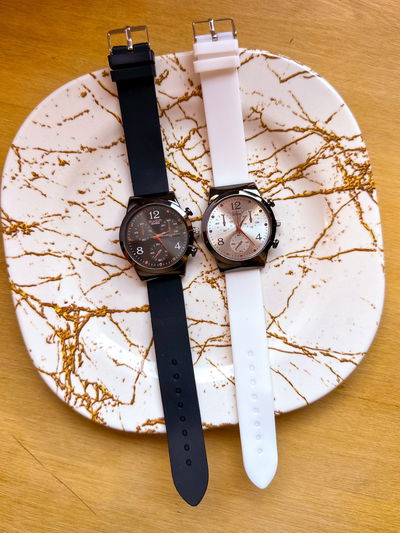 Reloj Swatch unisex (Blanco)