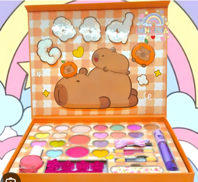 SET DE MAQUILLAJE Y ACCESORIOS CAPYBARA