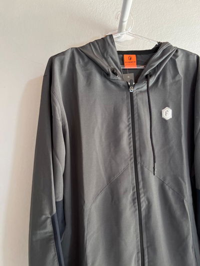 Campera rompeviento - FISHBONE