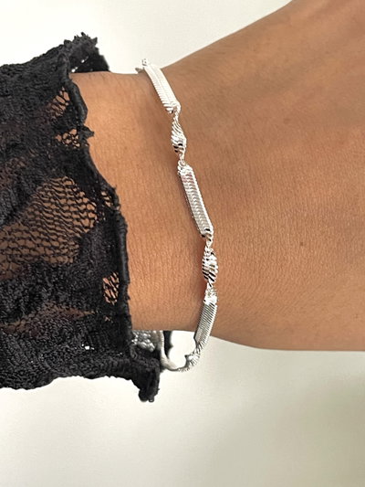 Pulsera plana trozada 