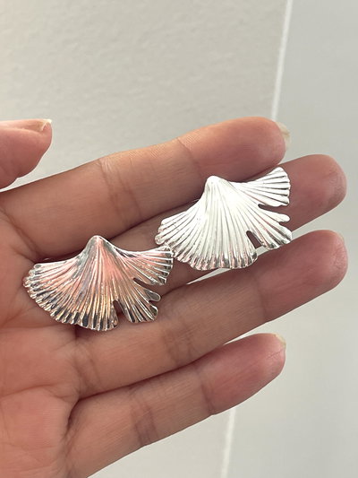 Aros pasantes estilo abanico