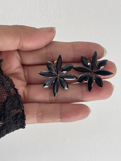 Aros gemas negras con dorado