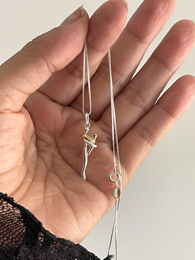 Conjunto abrazo madre o padre /hija/o