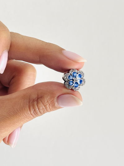 Dije Charms flor azul 