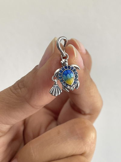 Dije Charms Tortuga marina y ostra 