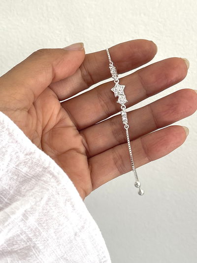 Pulsera con cierre siliconado con estrellas 