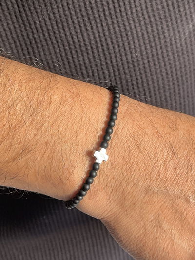 Pulsera  piedras naturales y cruz del equilibrio plata 925