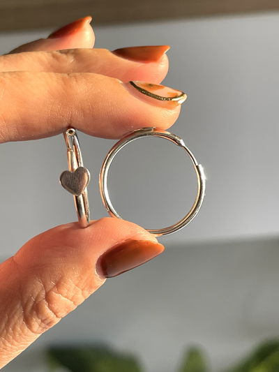 Argollas lisas con corazón liso mediano 