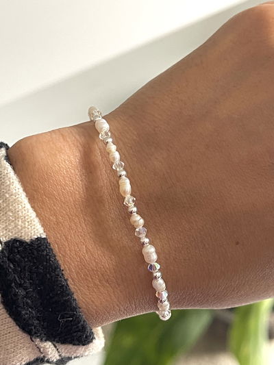 Pulsera combinada perlas de cultivo bolita y cristal 