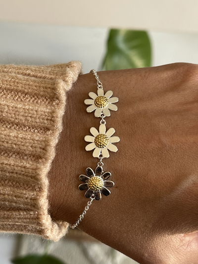 Pulsera 3 margaritas . 
