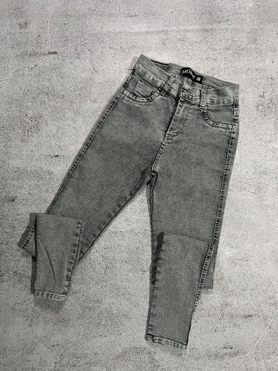 JEANS LAS LOCAS GRIS CLARO