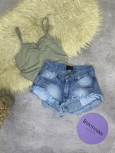 SHORT TIRO BAJO CELESTE