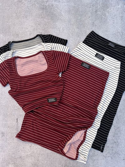 CONJUNTO RAYADO