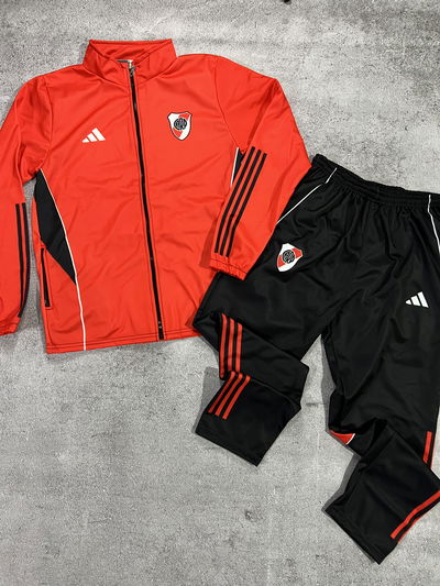 Conjunto River plate largo