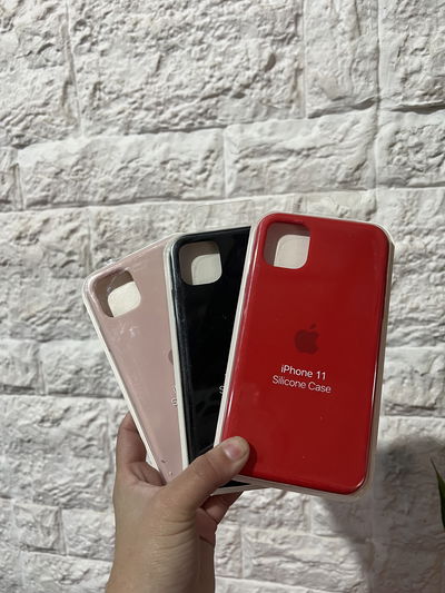 IPHONE 11 SILICON CASE 