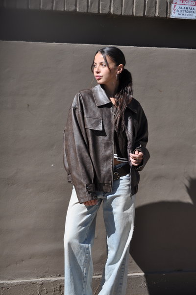 Campera Bomber eco-cuero (choco)