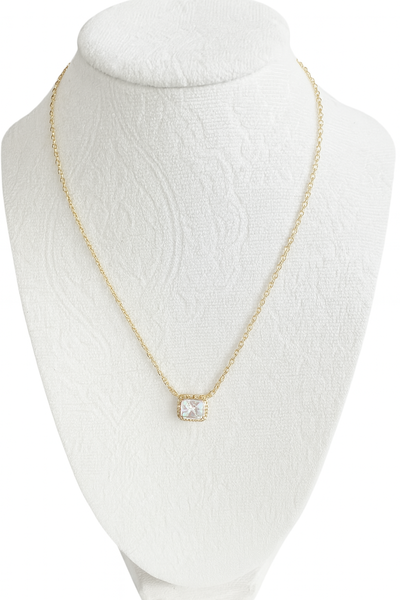 Collar Dije Circonita Blanca-Acero Quirúrgico con Baño de Oro 18k