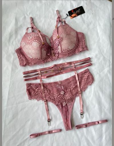 CONJUNTO DE LENCERÍA🩷105