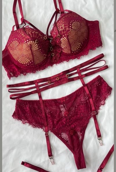 CONJUNTO DE LENCERÍA 🍷95