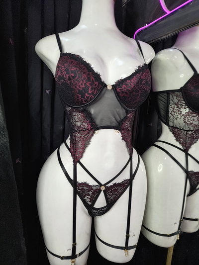 CONJUNTO DE CORSET CON PORTALIGA💣