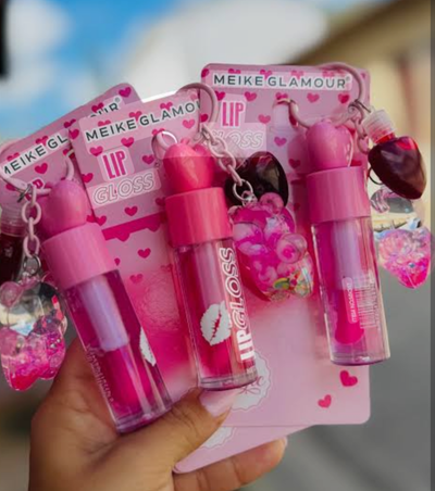 GLOSS CON TINTA Y LLEVERO🩷✨