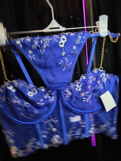 LIQUIDACIÓN DE CONJUNTO DE CORSET 
