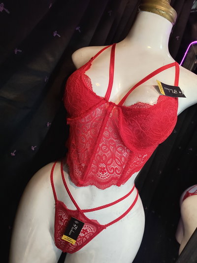 LIQUIDACIÓN DE CONJUNTO DE CORSET 