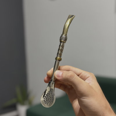 Bombillos pico de loro