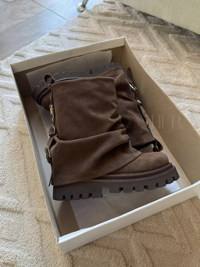 BOTAS LUPE CHOCO