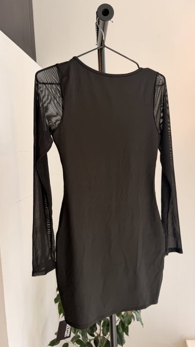 VESTIDO MANGAS TRANSPARENCIA