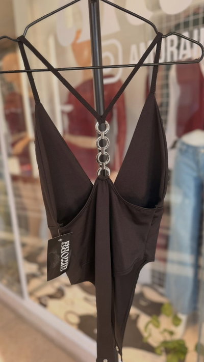 BODY ESPALDA CADENA 