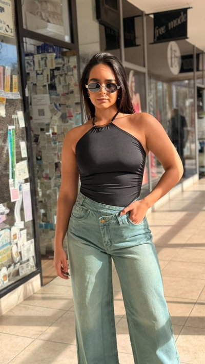BODY CON COLLAR