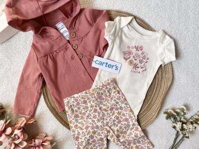 Conjunto “Flowers” - Carter’s 