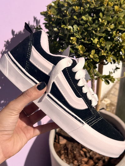 Vans KNU
