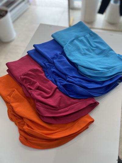 Short seamless 3 frunces