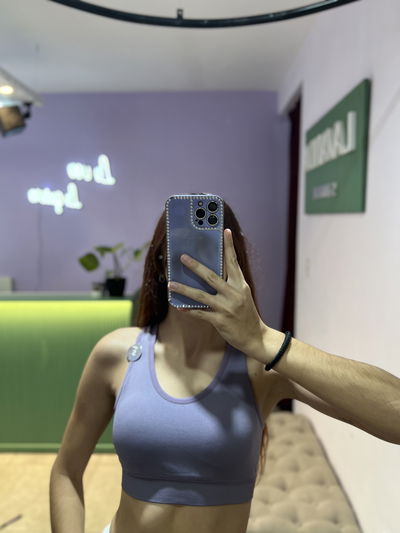 Top Camila
