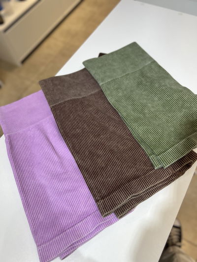 Short seamless acanalado