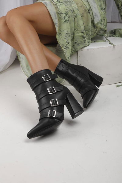 DIOR BLACK