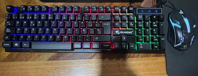 TECLADO GAMER CON LUZ Y MOUSE