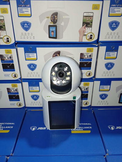 Camara con pantalla 