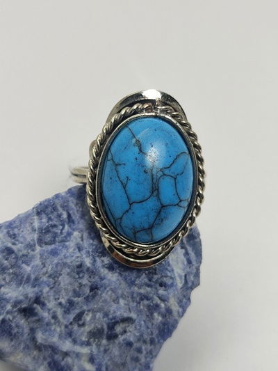 Anillo de Piedra Turquesita reconstituido de Alpaca