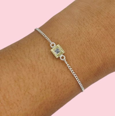 Pulsera Groumet Bvl cuadrado chico cubic Blanco Plata y Oro