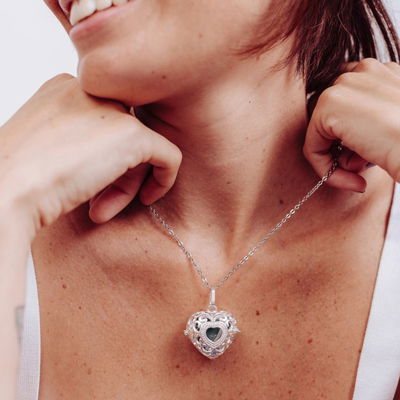 Relicario CORAZÓN con 7 piedras energéticas de regalo!