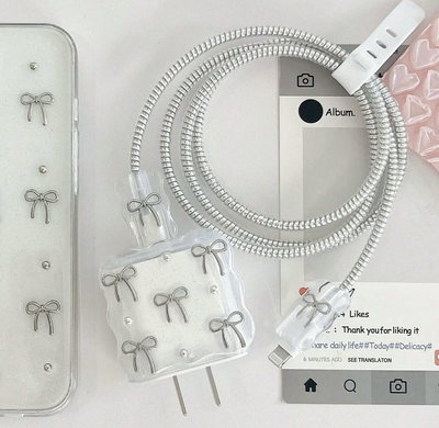 Protector de cargador moños 3D 