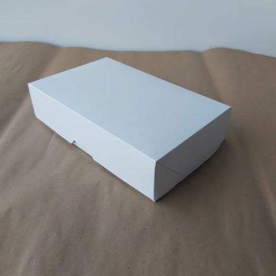 Caja Rectangular Chica 24x15x5.5 cm