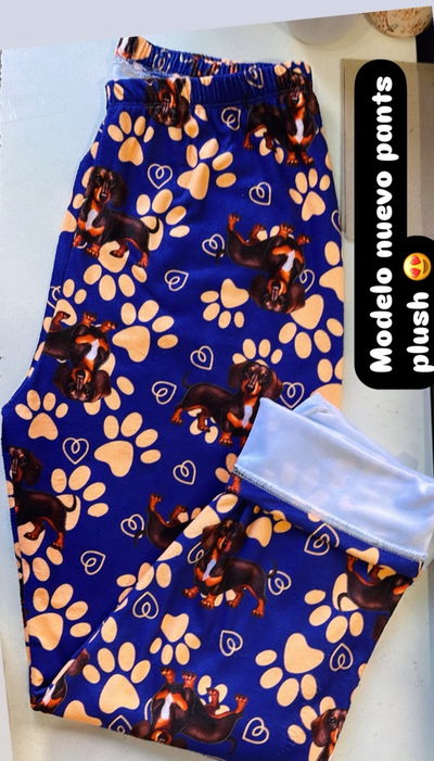 Pantalon Perro Salchicha Plush